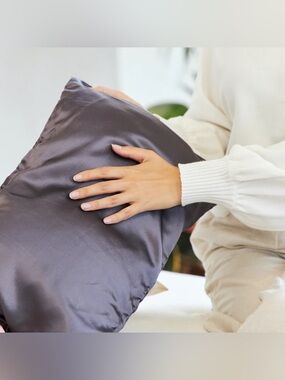 NWT Avocado Green Mini Silk Pillowcase in Grey